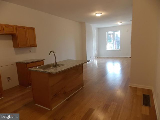 442 N 52ND ST, Philadelphia, PA 19139
