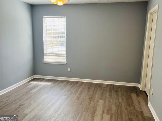 405 Peeks Crossing Drive, Senoia, GA 30276