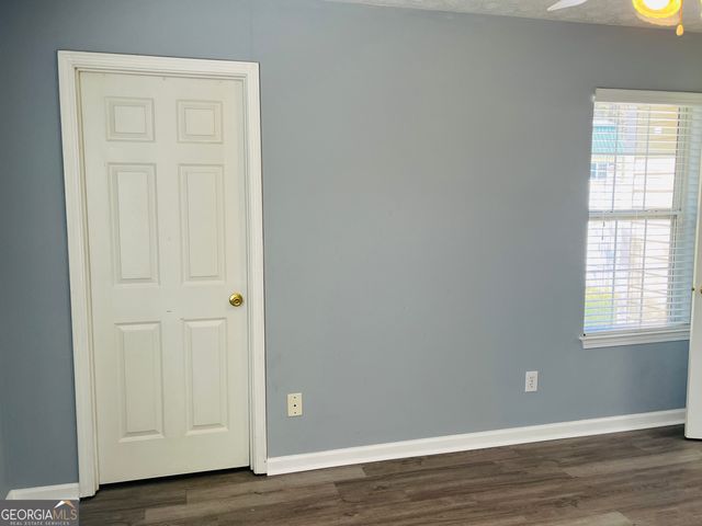 405 Peeks Crossing Drive, Senoia, GA 30276