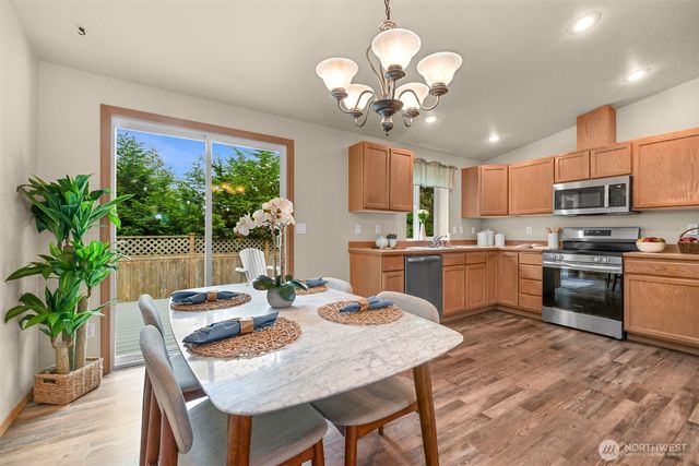 8414 14th Place SE, Lake Stevens, WA 98258