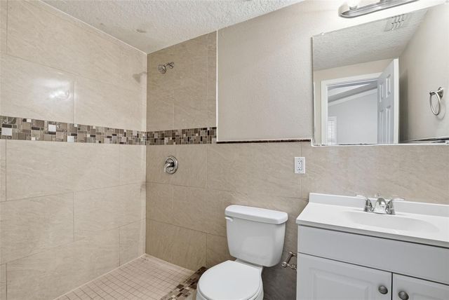 6033 W AMELIA STREET, Orlando, FL 32835