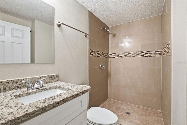 6033 W AMELIA STREET, Orlando, FL 32835