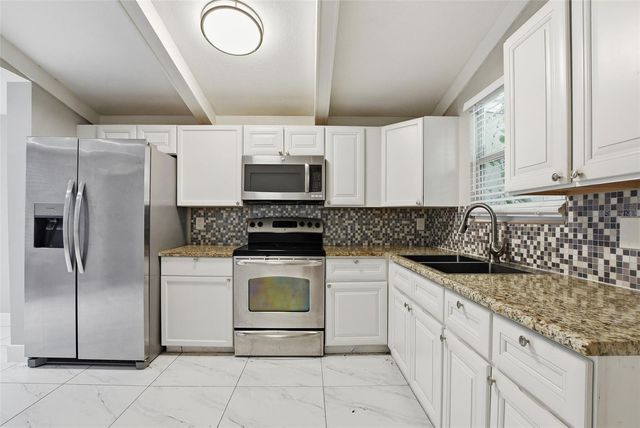 6033 W AMELIA STREET, Orlando, FL 32835