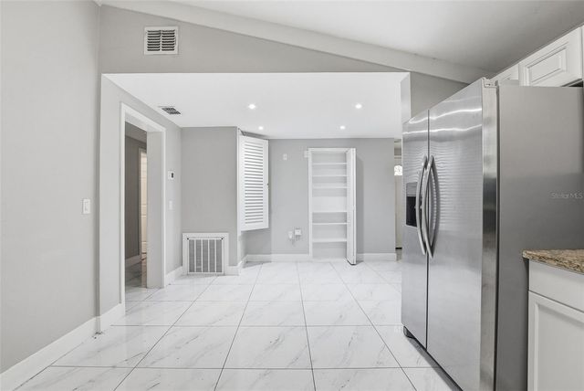 6033 W AMELIA STREET, Orlando, FL 32835