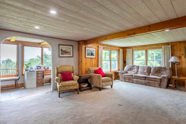 98 Boucher Road, Guildhall, VT 05905