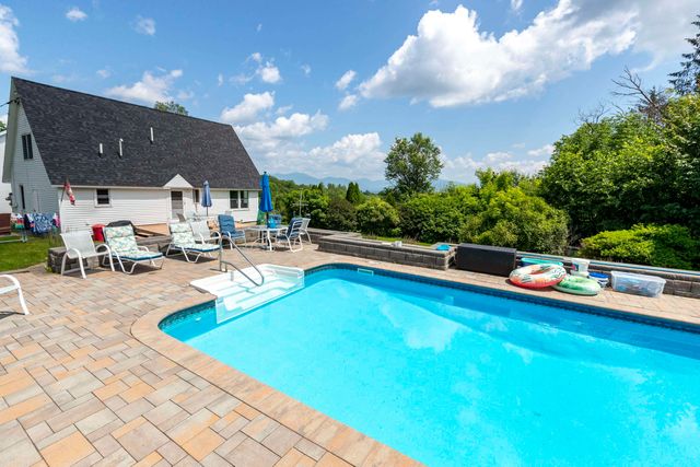 98 Boucher Road, Guildhall, VT 05905