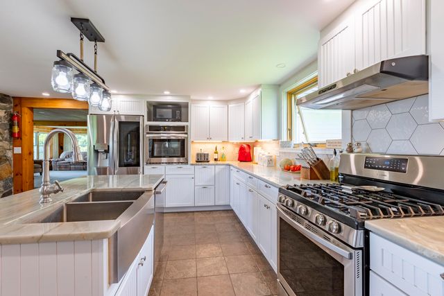 98 Boucher Road, Guildhall, VT 05905