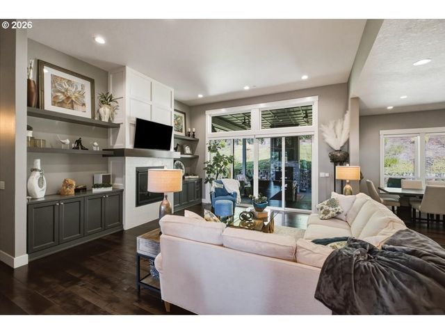 6550 CONGRESSIONAL Ct Se, Salem, OR 97306