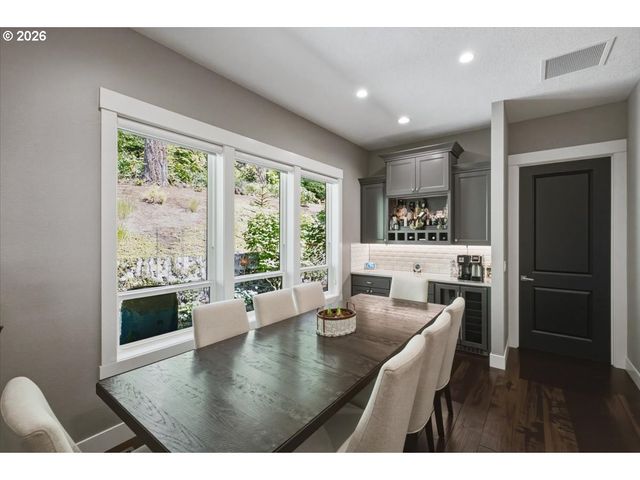 6550 CONGRESSIONAL Ct Se, Salem, OR 97306