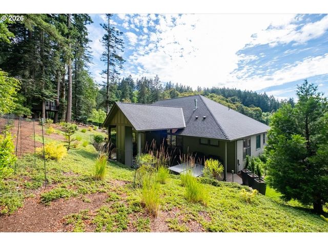 6550 CONGRESSIONAL Ct Se, Salem, OR 97306