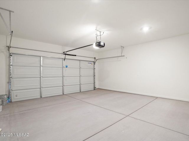 6926 W Sweetshade Lane, Tucson, AZ 85757