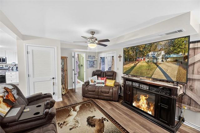 76 Walker NW Road, Cartersville, GA 30121