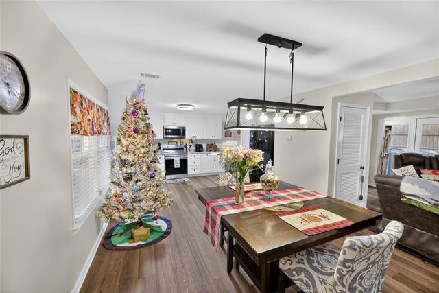 76 Walker NW Road, Cartersville, GA 30121