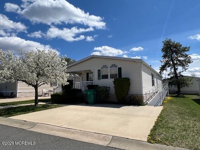 27 Pine Ridge Boulevard, Whiting, NJ 08759