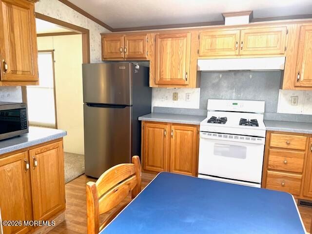 27 Pine Ridge Boulevard, Whiting, NJ 08759