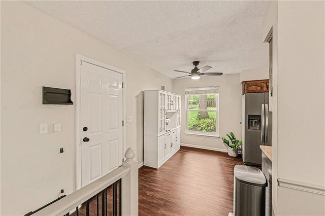 1026 NE 97th Place, Kansas City, MO 64155