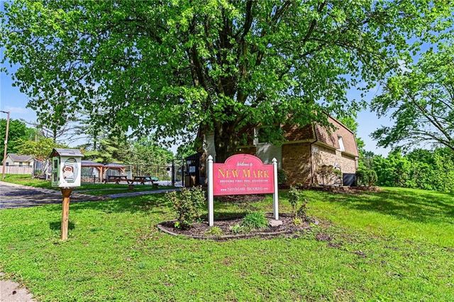 1026 NE 97th Place, Kansas City, MO 64155