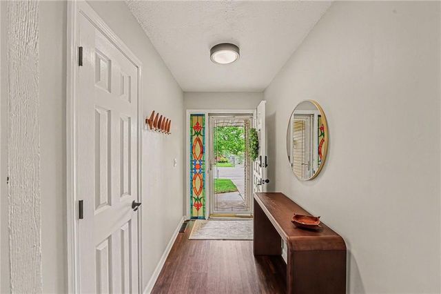 1026 NE 97th Place, Kansas City, MO 64155