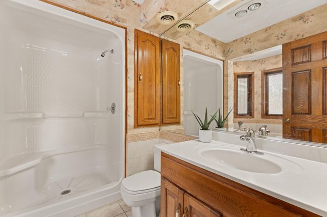 1090 Buckridge Drive NE, Rochester, MN 55906