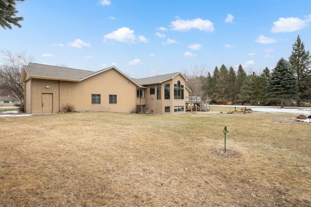 1090 Buckridge Drive NE, Rochester, MN 55906