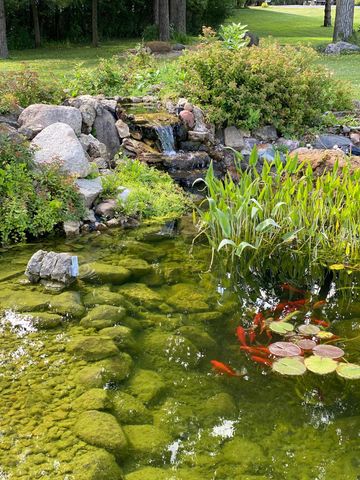 1090 Buckridge Drive NE, Rochester, MN 55906