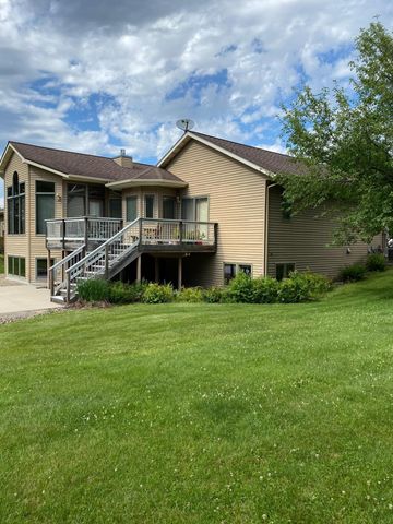 1090 Buckridge Drive NE, Rochester, MN 55906