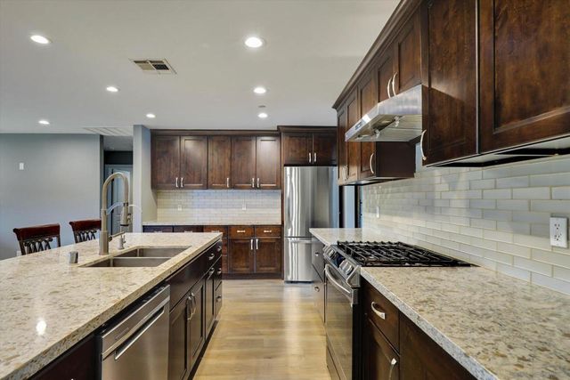 14531 Garden Rd, Poway, CA 92064