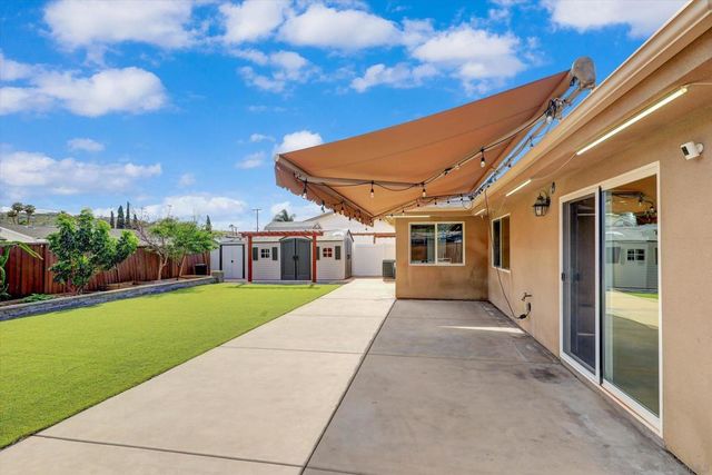 14531 Garden Rd, Poway, CA 92064