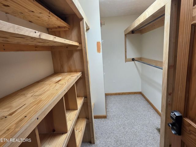 1425 Nicoha Blvd, Sevierville, TN 37876