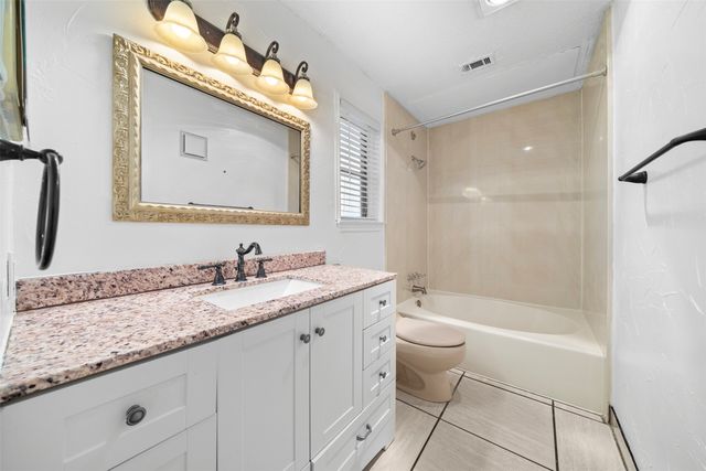 7340 Skillman Street 909, Dallas, TX 75231