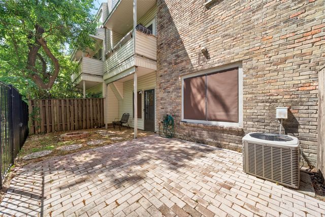 7340 Skillman Street 909, Dallas, TX 75231