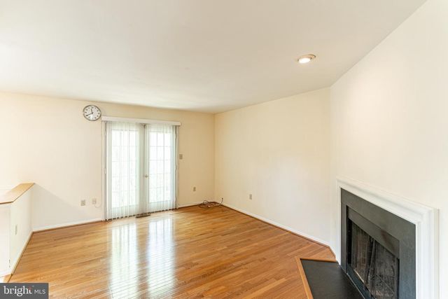 2162 KINGS GARDEN WAY, Falls Church, VA 22043