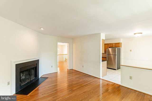 2162 KINGS GARDEN WAY, Falls Church, VA 22043