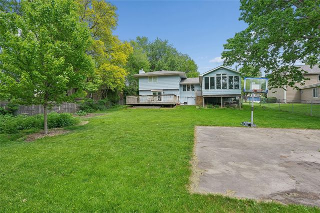 1124 15th Street, West Des Moines, IA 50265