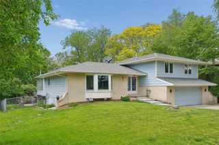 1124 15th Street, West Des Moines, IA 50265