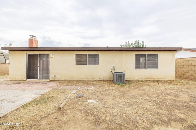 44256 Gingham Avenue, Lancaster, CA 93535