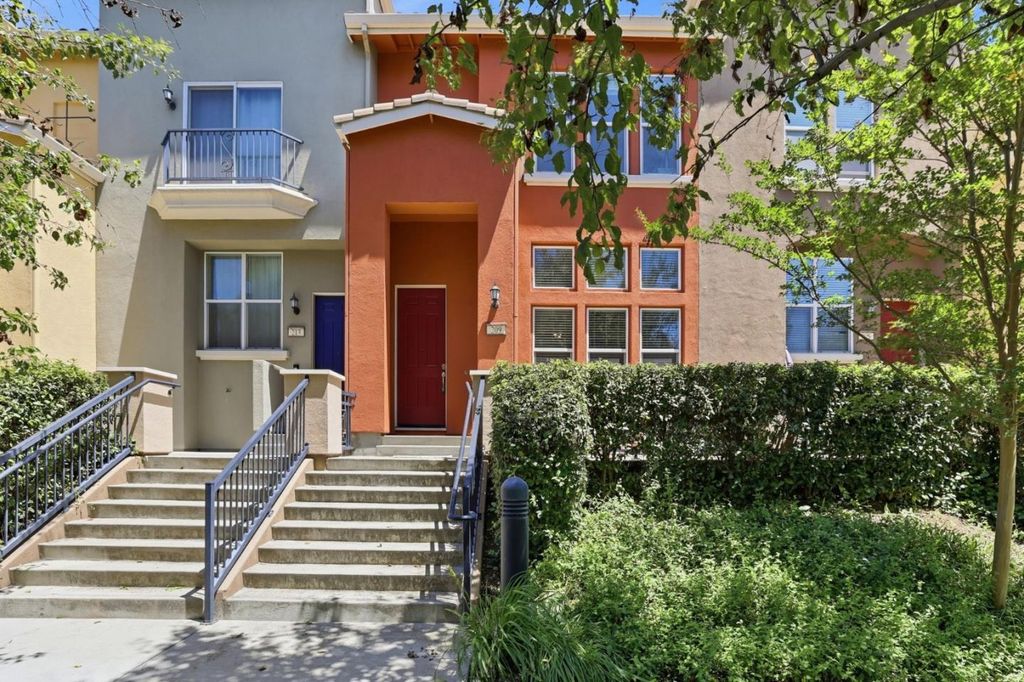 209 Esfahan Drive, San Jose, CA 95111