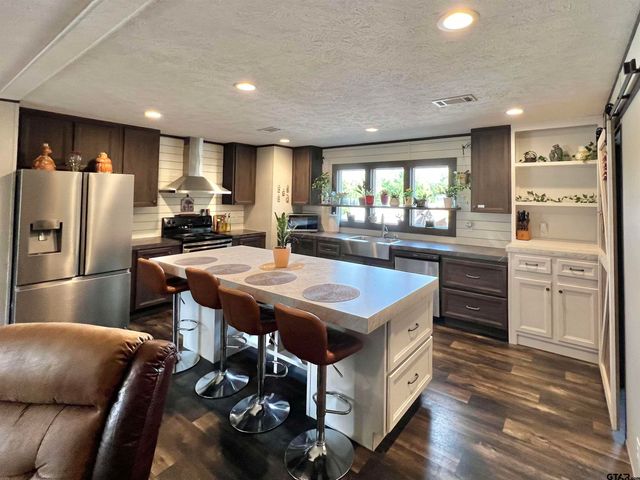 285 CR 2262, Mineola, TX 75773