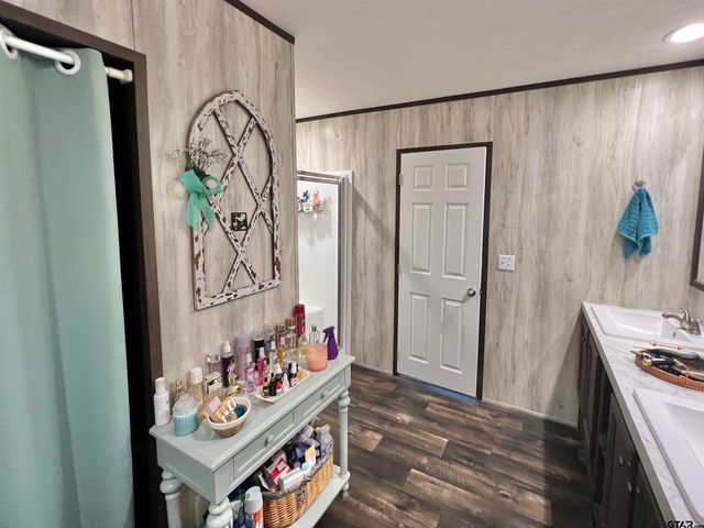 285 CR 2262, Mineola, TX 75773