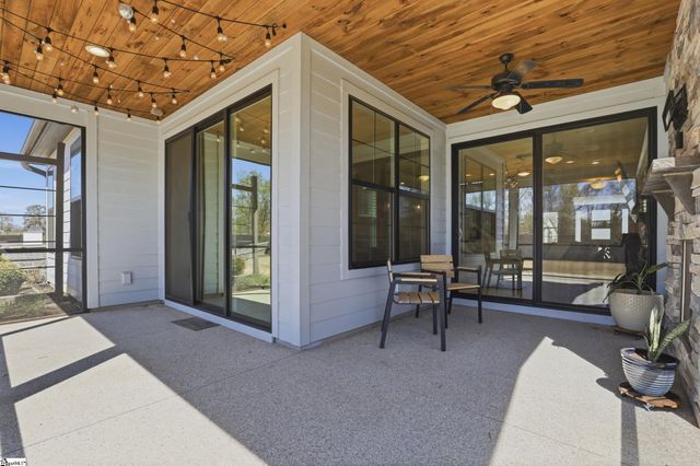 222 Horse Tack Trail, Mauldin, SC 29662