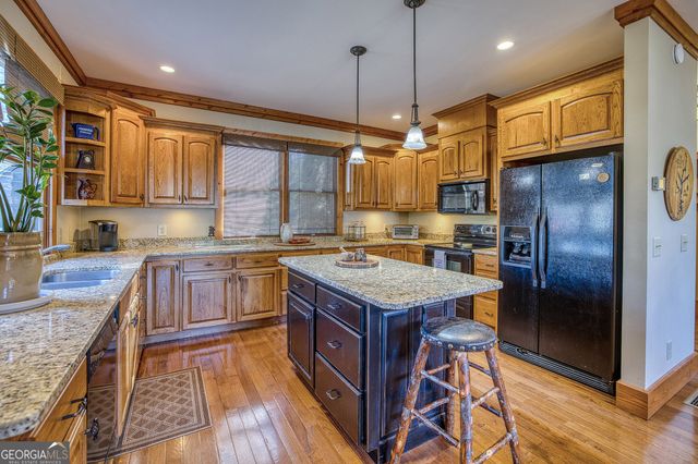 43 Seasons View Court, Clarkesville, GA 30523