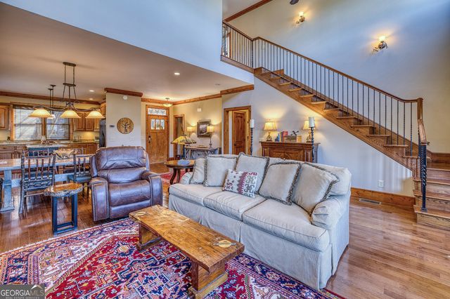43 Seasons View Court, Clarkesville, GA 30523