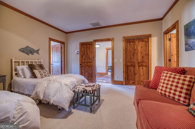 43 Seasons View Court, Clarkesville, GA 30523