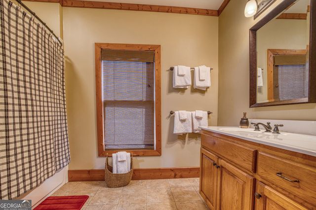43 Seasons View Court, Clarkesville, GA 30523