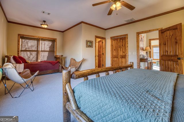 43 Seasons View Court, Clarkesville, GA 30523