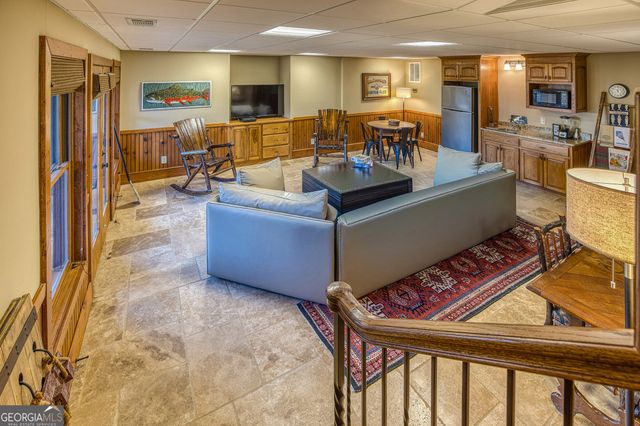 43 Seasons View Court, Clarkesville, GA 30523