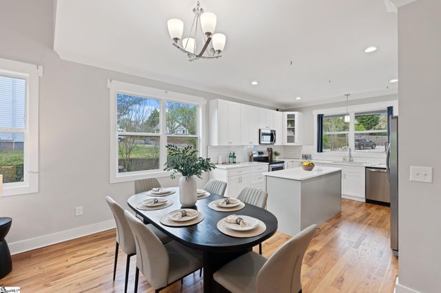 34 Seth Street, Greenville, SC 29605