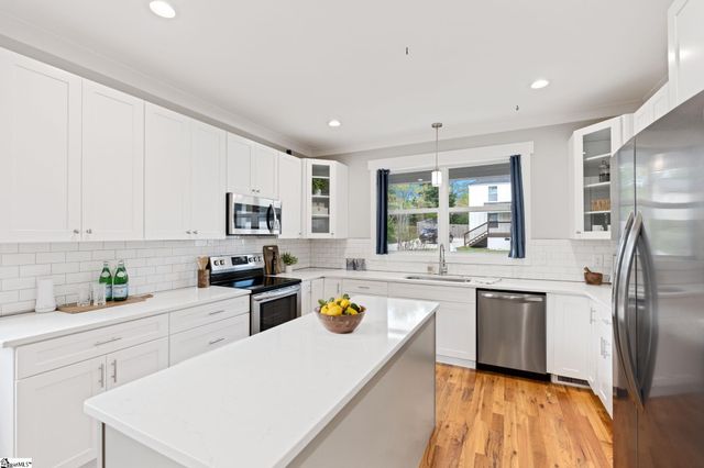 34 Seth Street, Greenville, SC 29605