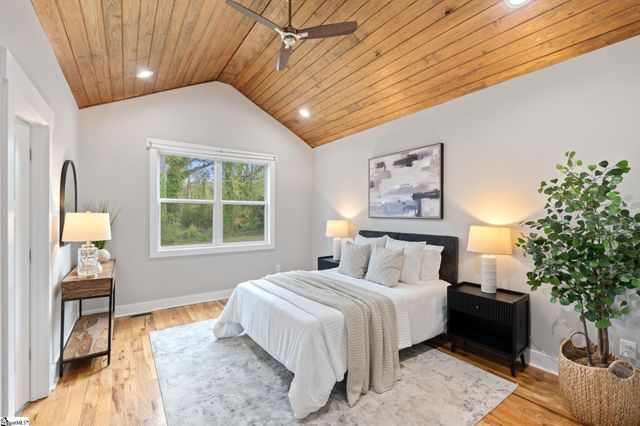 34 Seth Street, Greenville, SC 29605