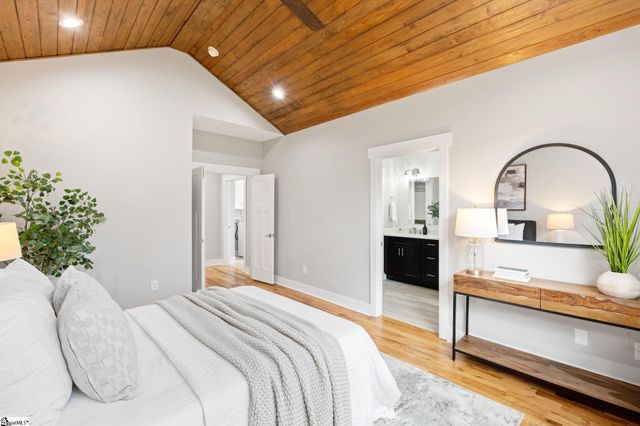 34 Seth Street, Greenville, SC 29605